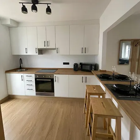 Calo's Place フィニステレ