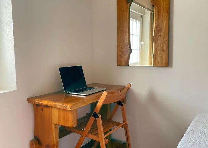 Calo's Place Finisterre